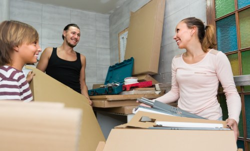 Removal truck hire service for local moving in Roehampton