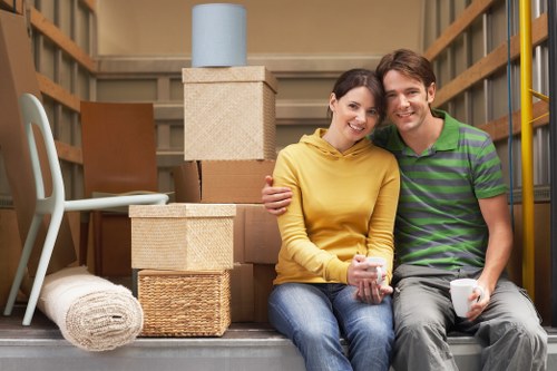 Flexible man and van transport for domestic and commercial jobs in Roehampton