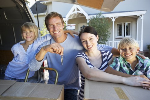 Roehampton residential property access for removals