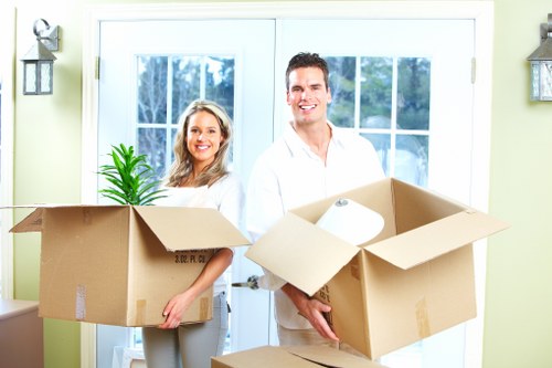 Business and commercial storage support in Roehampton